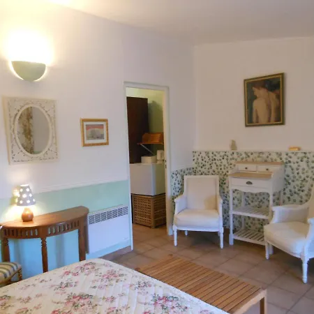Les Passiflores 3* Roussillon en Isere